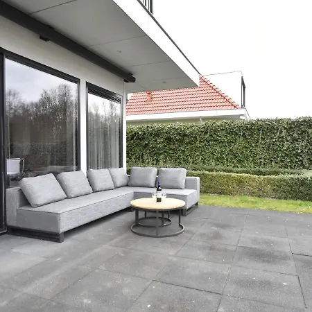 Modern In With Sauna And Jacuzzi Villa